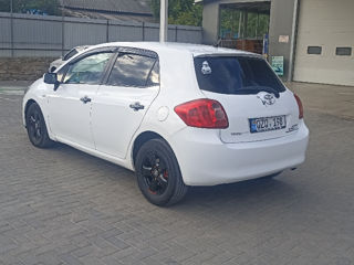 Toyota Auris foto 4