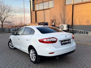 Renault Fluence foto 4