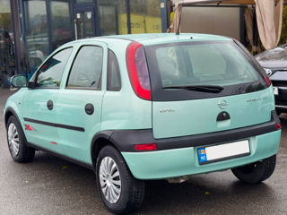 Opel Corsa foto 6