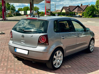 Volkswagen Polo foto 7