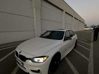 BMW 3 Series foto 3