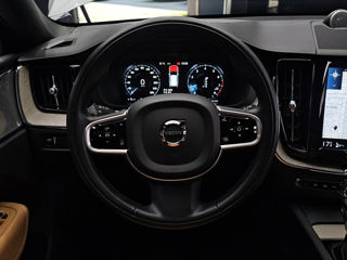 Volvo XC60 foto 5