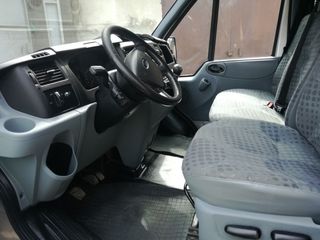 Ford Transit 350L foto 6