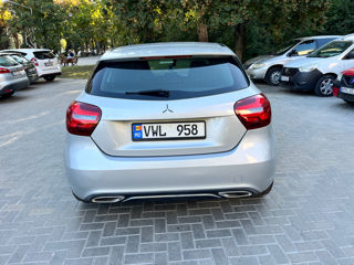 Mercedes A-Class foto 2