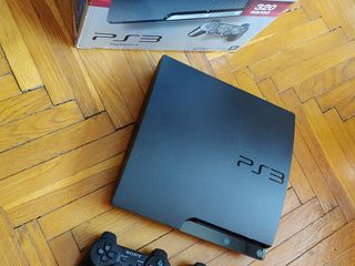 PS3 slim-прошитая+45 игр+ джостики foto 4