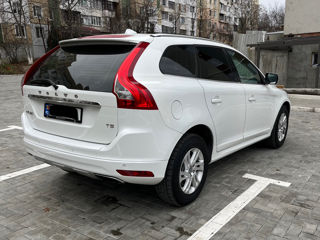 Volvo XC60 foto 5