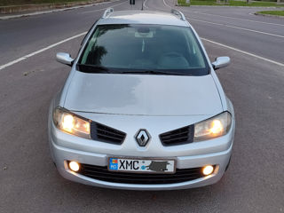 Renault Megane foto 3