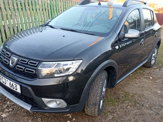 Dacia Sandero Stepway foto 1