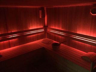 Sauna svobodna vip clas nedorogo 250/350 lei ceas foto 7