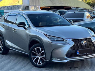 Lexus NX Series foto 1