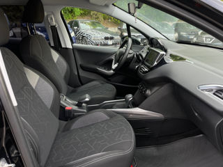 Peugeot 2008 foto 17