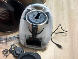 Se vinde Thermomix TM6-1! Este nou nu lam folosit nici odata are si manual cu retete. foto 4