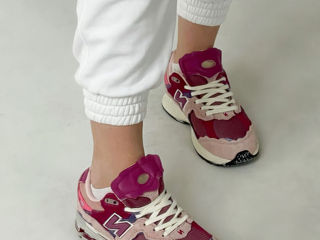 New Balance 2002R Pink Women's foto 8