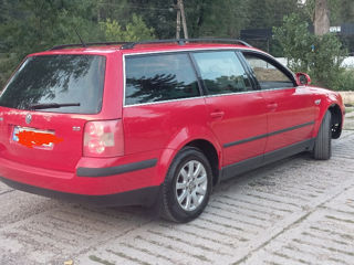 Volkswagen Passat foto 3