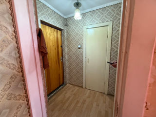 Apartament cu 1 cameră, 35 m², Botanica, Chișinău foto 3