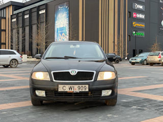 Skoda Octavia foto 1