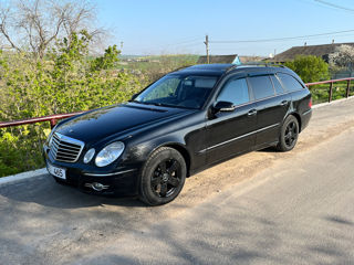 Mercedes E-Class foto 4