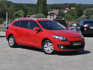 Renault Megane foto 1