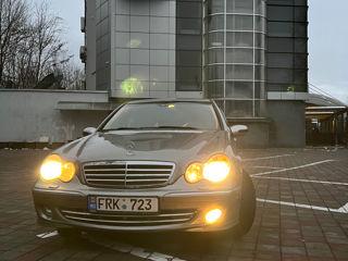 Mercedes C-Class