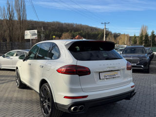 Porsche Cayenne foto 3