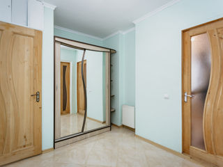 Apartament cu 2 camere, 58 m², Botanica, Chișinău foto 9