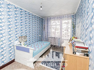 Apartament cu 2 camere, 56 m², Botanica, Chișinău foto 11