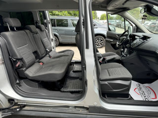 Ford Tourneo Connect foto 9