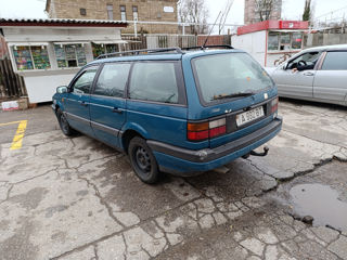 Volkswagen Passat foto 2