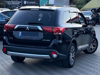 Mitsubishi Outlander foto 5