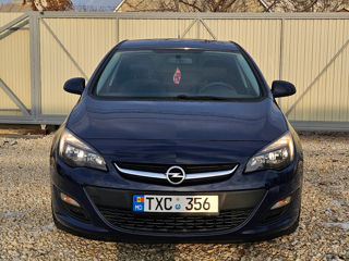 Opel Astra foto 2