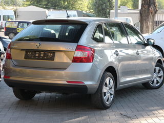 Skoda Rapid foto 4