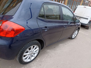 Toyota Auris foto 8