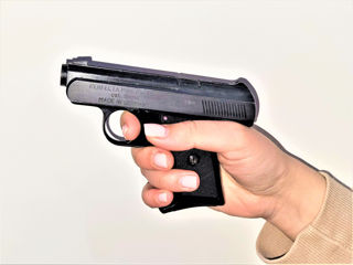 Pistol cu gaz Perfecta Mod. FBI 8000 / Газовый пистолет мод. Perfecta FBI 8000 foto 5