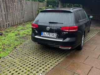 Volkswagen Passat foto 8