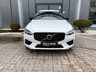 Volvo XC60 фото 2