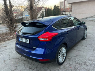 Ford Focus foto 5