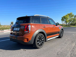 Mini Cooper S Countryman foto 2