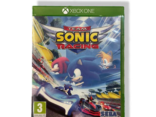 Vând jocul Team Sonic Racing pentru Xbox One.