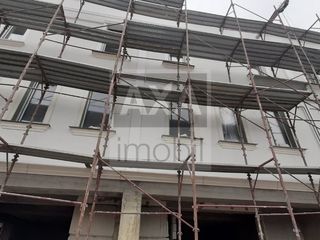 Townhouse în 3 nivele - 161 mp, versiunea albă! Buiucani foto 2