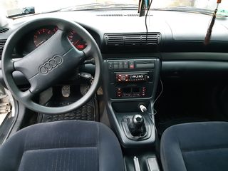 Audi A4 foto 6