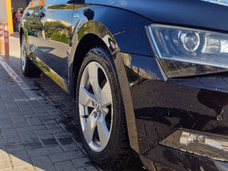 Skoda Superb foto 4