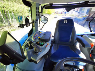 New Holland T7.230 foto 12