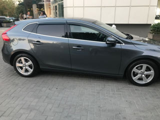 Volvo V40 foto 3