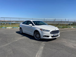 Ford Fusion foto 1