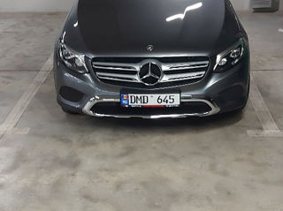 Mercedes GLC foto 2