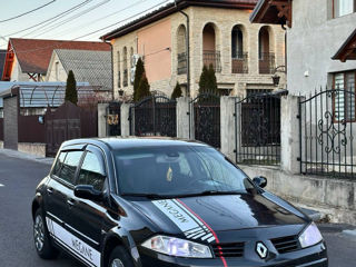 Renault Megane foto 4