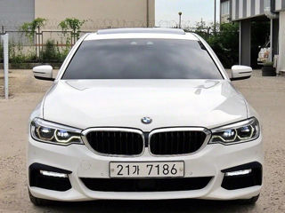 BMW 5 Series foto 2