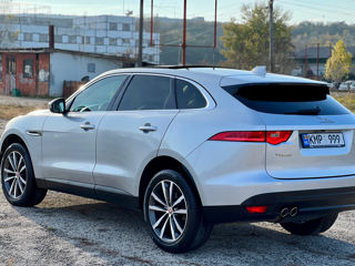 Jaguar F-PACE foto 6