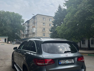 Mercedes GLC foto 5