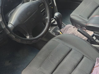 Mitsubishi Carisma, 2000 г.